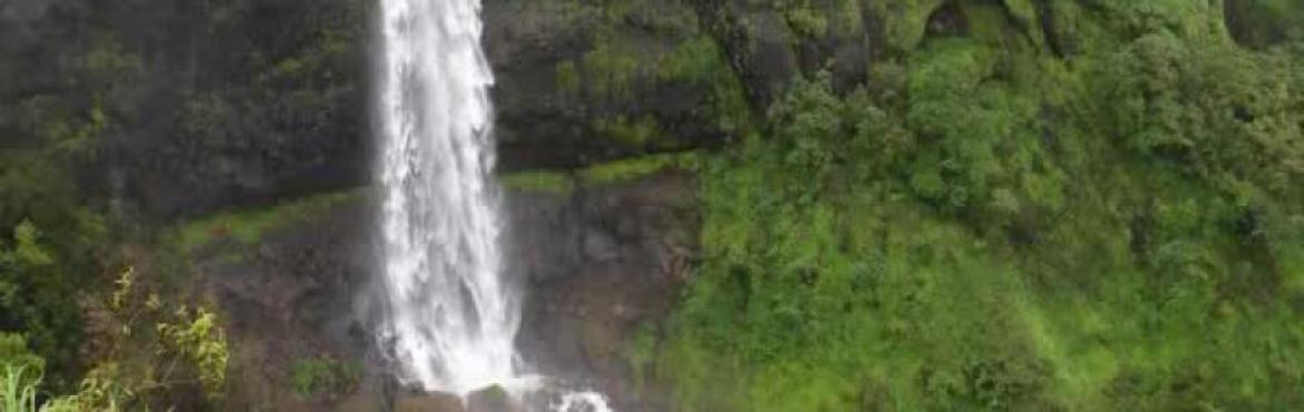 Book Online Tickets for Adventure Jungle Trek to Madheghat Water, Pune. Welcome to the Jungle trek with \'Places Around Pune\'.

Upande Ghat to Madhe Trek gives immense pleasure of trekking in monsoon season. In recent years this route becomes more popular for enthusiastic trekkers. Upande Ghat is just next to the very f