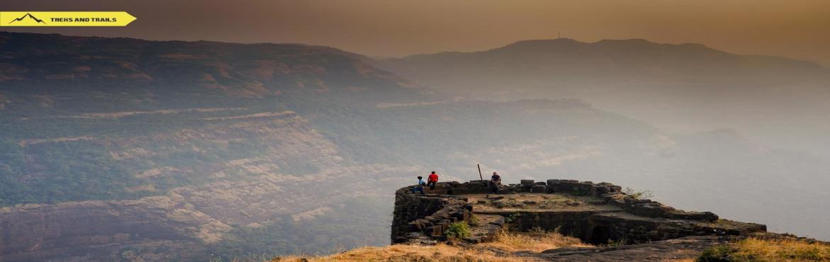 Book Online Tickets for Rajmachi Trek on 20th 21st Feb 2021, Rajmachi. Rajmachi Fort Lonavala:
Rajmachi Fort is a historical fort having two stronghold forts in Lonavala. Forts of Rajmachi Lonavala are Shrivardhan and Manaranjan. Visible from Mumbai Pune Expressway on the right-hand side of Borghat, which is a popular s